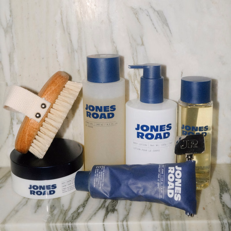 Body Oil
– Jones Road